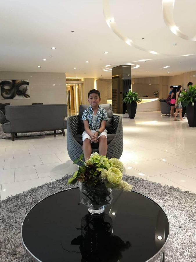Smdc Grace Residencies Hotel Тагуиг Екстериор снимка